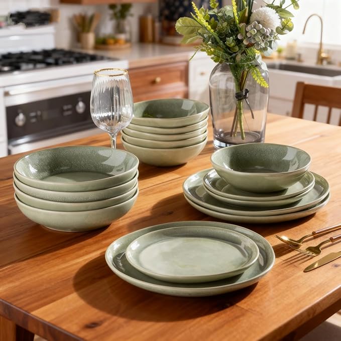 AmorArc Ceramic Dinnerware Sets,Handmade Reactive Glaze Stoneware Plates and Bowls Set,Highly Scratch Resistant | Dishwasher & Microwave Safe,Service for 6 (18pc)
