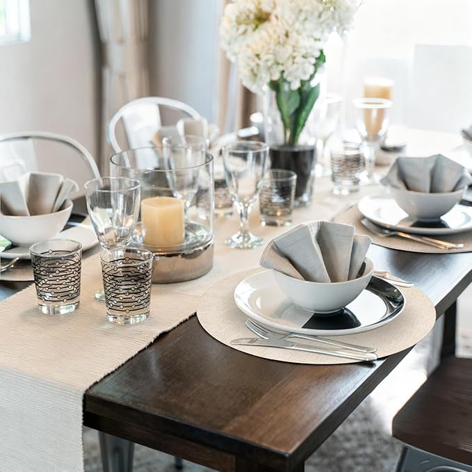 Maxpearl Round Placemats Set of 6, 13.8 inch Faux Leather Heat Resistant Table Mats, Non Slip Waterproof Wipeable Place Mats for Kitchen Dining Holiday Party Table Settings, Beige