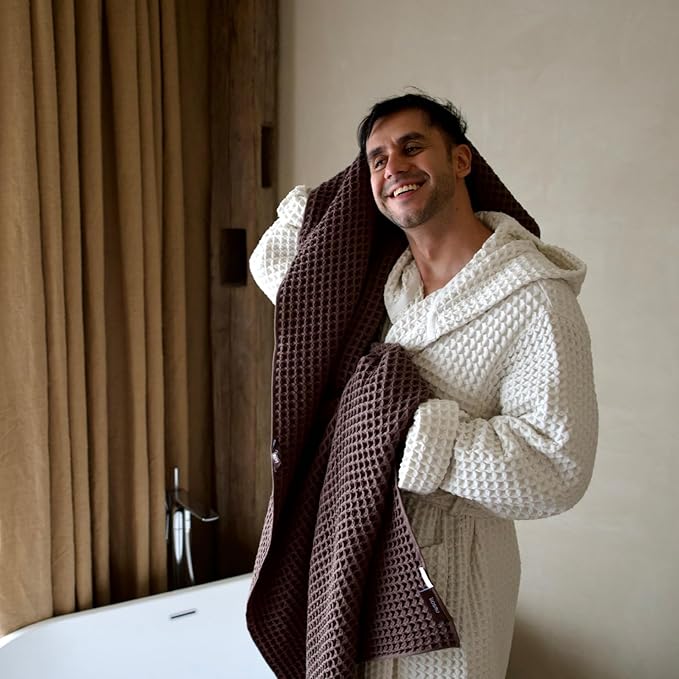 Luxury Organic Japanese Cotton Waffle Bath Towel | Thick, Absorbent, Quick Dry Bathroom Towels for Shower, Sauna, Onsen| Hotel & Spa Quality, Gift-Ready (Dark Cocoa, Hand Towel, 32" x 16")