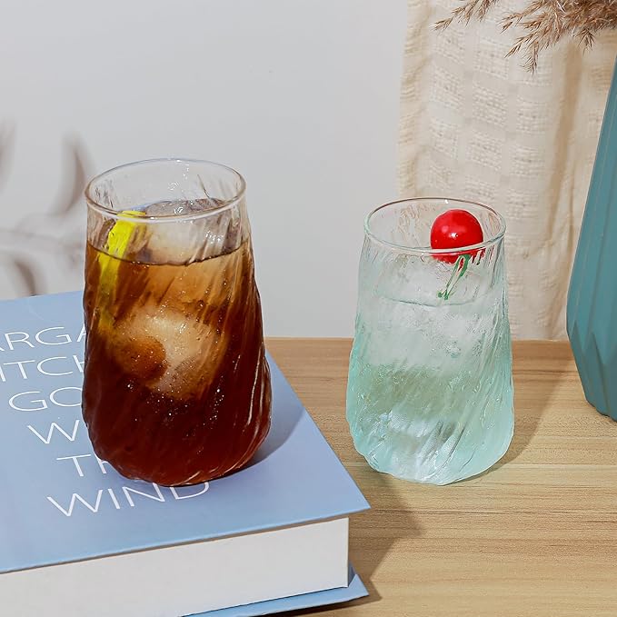 Koythin 2-Piece Ribbed Glass Cups, Vintage Drinking Glassware for Iced Coffee Juice Cocktails Milk Tea Beer, 14 oz/400 ml Cute Cute Bubble Cup with Spiral Tree Texture (Irregular Twill)
