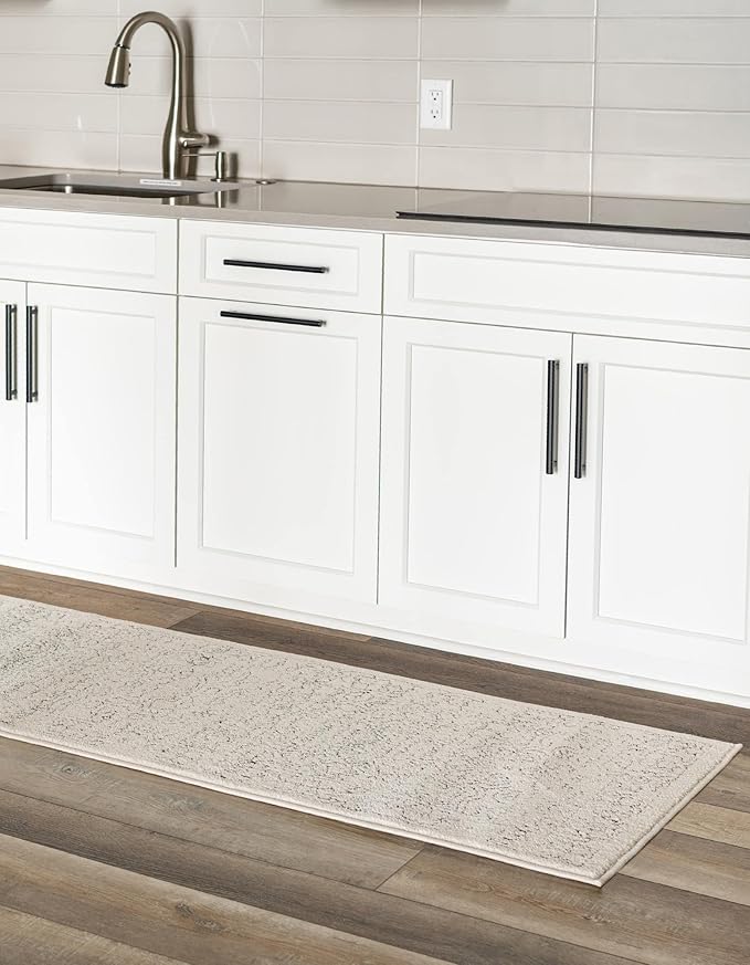 Unique Loom Isabella Collection Area Rug - Adjani (2' 7" x 10' Runner, White/ Blue)