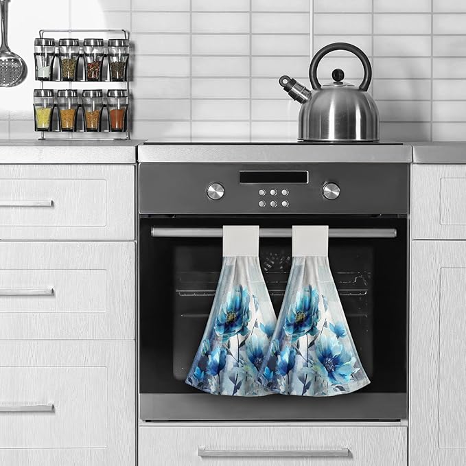 Giwawa Blue Floral Hanging Kitchen Towels 2 Pieces Watercolor Flower Dish Cloth Soft Absorbent Tie Towels Tea Bar Towels for Hotel Toilet Home