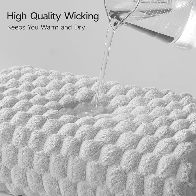 REDKISS 4 Pack Gray Microfiber Bath Towels - Extra Large Waffle Towels Set for Bathroom, Super Absorbent Towel Set of 4 Lagre, Quick Dry Bathroom Towel for Spa, Gym,Travel, Lint Free, Ultra Soft