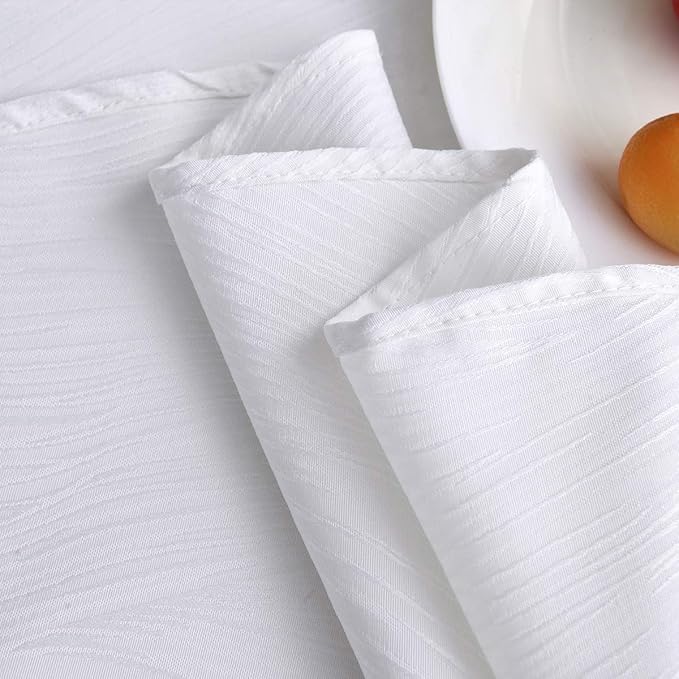 maxmill Round Jacquard Tablecloths Swirl Pattern Spillproof Wrinkle Free Heavy Weight Soft Table Cloth for Circular Table Cover of Buffet Banquet Parties Holiday Dinner Round 90 Inch White