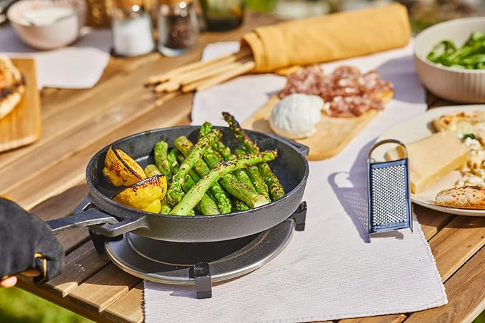 ooni Cast Iron Skillet Pan - 9" Round Fyring Skillet Pan with Removable Handle and Sainless Steel Trivet, Cast Iron Frying Pan, Pre-Seasoned Non-Stick Oven Safe Cookware, Pizza Oven & BBQ Accessories