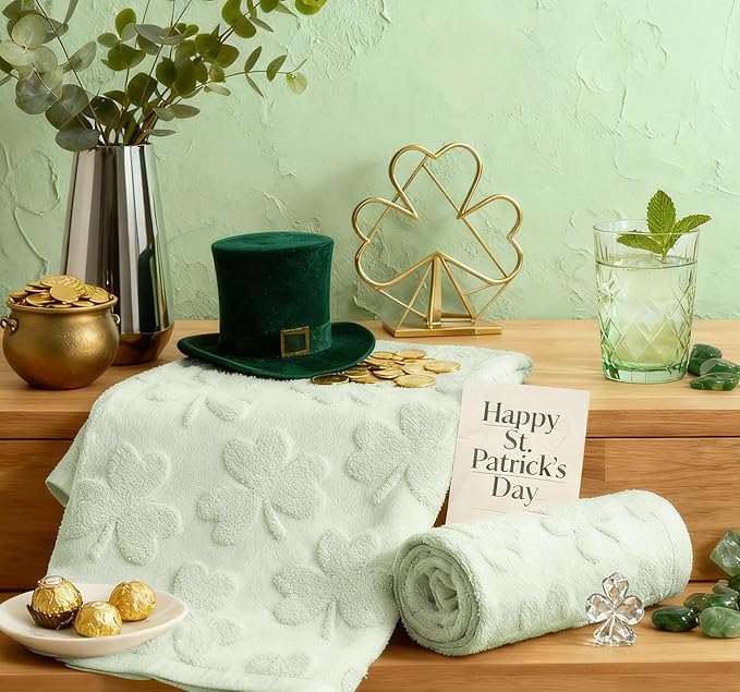 Artoid Mode 1 Pc Light Green 3D Shamrock Jacquard Patrick Hand Towels for Bathroom, 100% Cotton Soft Absorbent Bathroom Decor Towels, 13.7 x 29.5 Inch