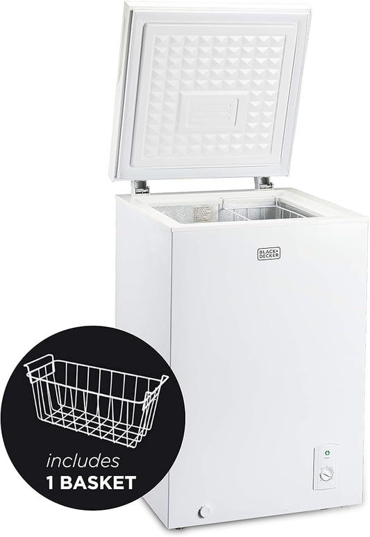 BLACK+DECKER 3.5 Cu. Ft. Chest Freezer, Holds up to 122 Lbs. of Frozen Food with Organizer Basket, BCFK356