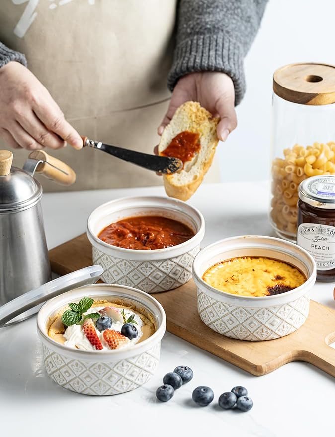 12 oz Souffle Ramekins Oven Safe with Lids, Small Creme Brulee Dishes, Ceramic Custard Cups Baking Bowls for Dessert, Dipping Sauce, Pudding, Set of 4, Beige