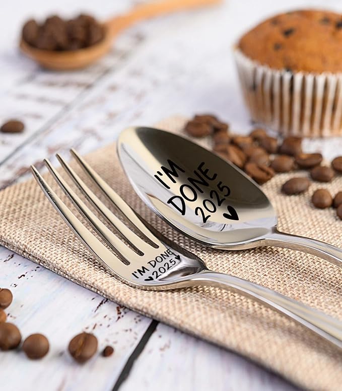 I'M DONE 2025 Engraving Fork,Retirement Fork Gifts for Women Men Friends Coworker Leader,Colleague Boss Teacher,Birthday Valentine Christmas Graduation Ceremony Gifts