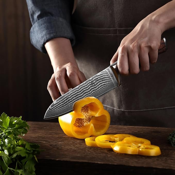 Wakoli EDIB 4-Piece Damascus Knife Set – Professional Chef Knives Set with VG10 Core Blades, 67-Layer Damascus Steel and Ergonomic Pakkawood Handles – Premium Kitchen Knives in Elegant Gift Box