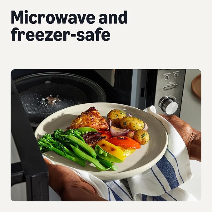 Amazon Basics Glazed Stoneware Salad Plates, Ceramic 4-Piece Set, Microwave and Dishwasher-Safe, 8.3 in., Ivory