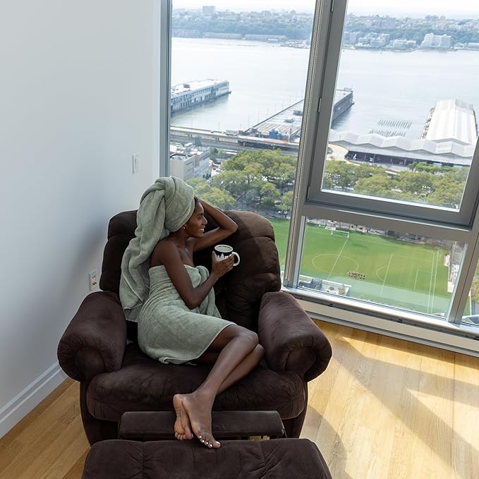 Mosobam Luxury Turkish Set of 4 Bath Towels 30X58 Light Grey (Gray) 700 GSM Bamboo Viscose & Aegean Turkish Combed Cotton