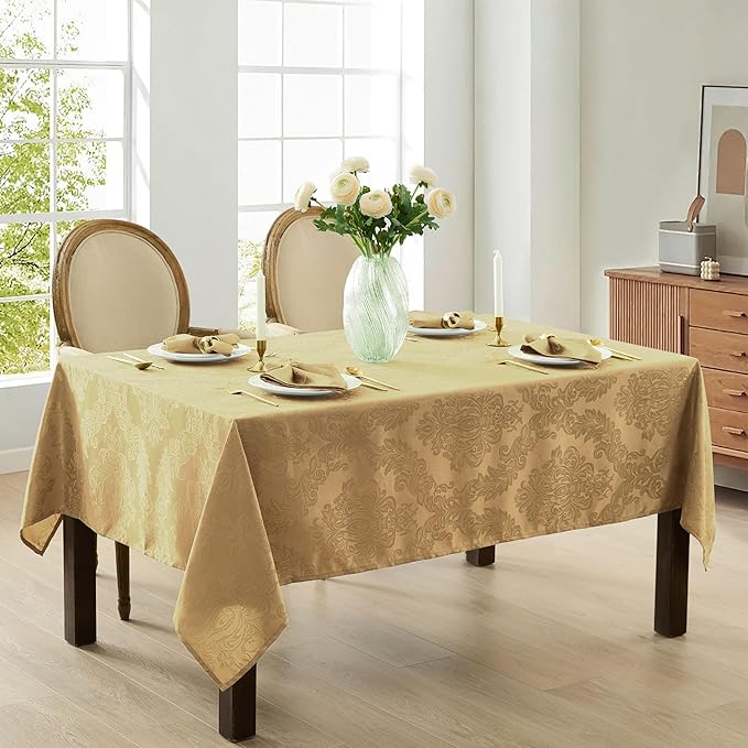 Newbridge Christmas Barcelona Damask Fabric Napkins, Set of 4, Gold – No Iron, Soil Resistant Cloth Napkins for Dining, Parties and Holidays