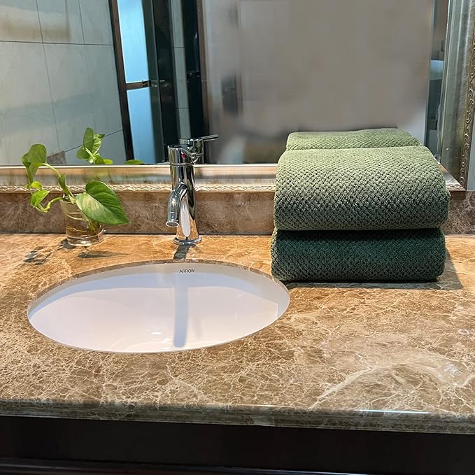 YTYC Towels,29x59 Inches Extra Large Bath Towels for Bathroom Super Soft Quick Dry Light Weight Waffle Microfiber Shower Towels 80% Polyester 20% Nylon (Olive Green,4 Piece)