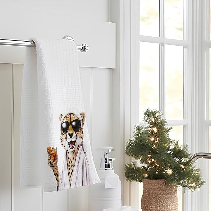 Leopard Hand Towels, Funky Cheetah Hand Towels for Bathroom, Trendy Cheetah Dorm Decor, Funny Leopard Bathroom Decor, 16x24 Inch