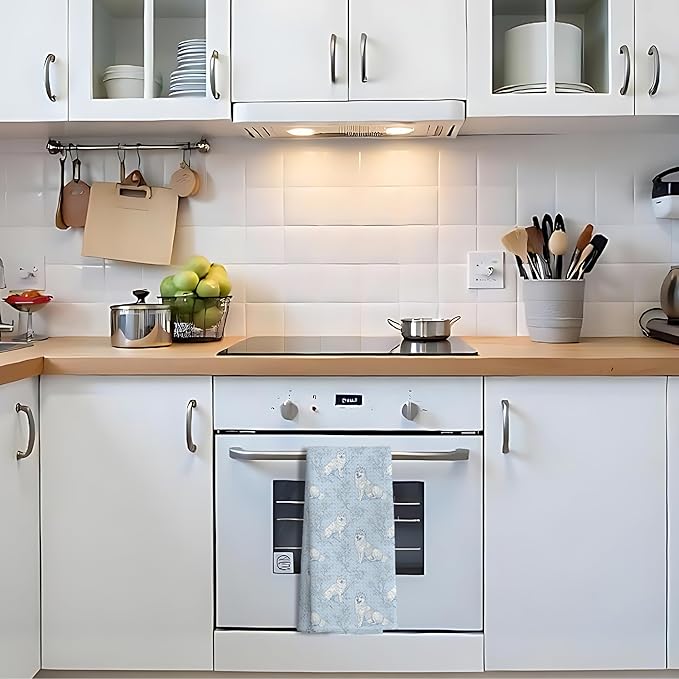 Siberian Husky Dog Gifts for Light Blue Chinoiserie Floral Decor Kitchen Towels，Blue and White Husky Dog Grandmillennial Decorative Dish Tea Towels for Kitchen Bathroom,16x24 Inch