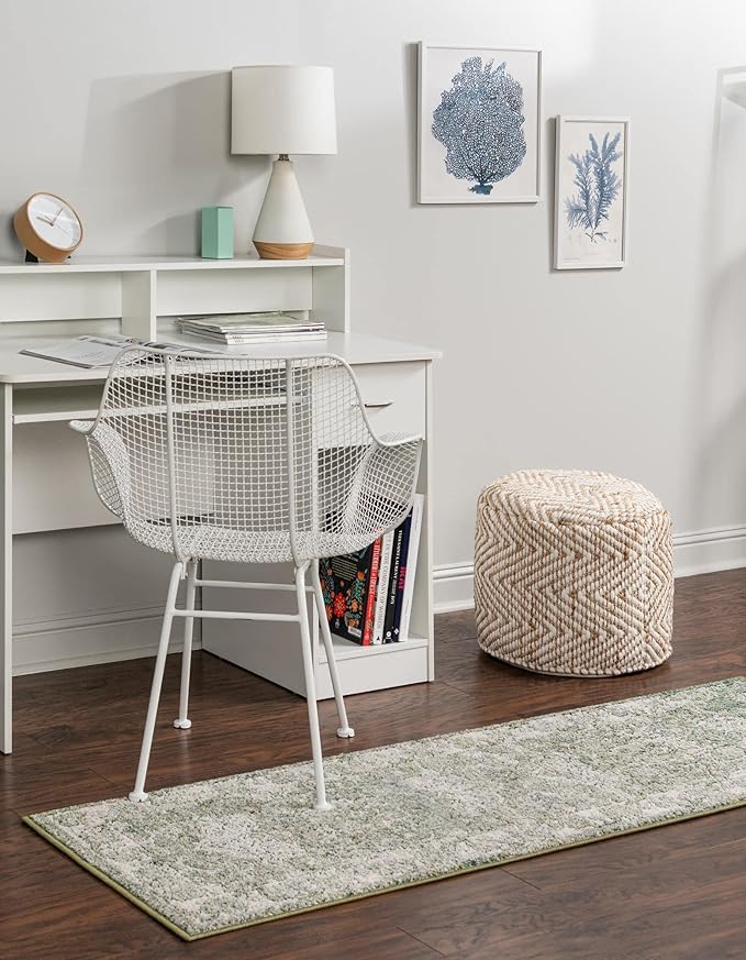 Unique Loom Isabella Collection Area Rug - Adjani (2' 7" x 16' 5" Runner, Green/ Ivory)