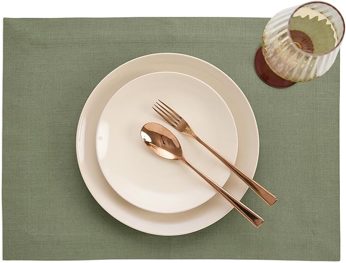 Solino Home Linen Cloth Placemats Set of 4 - 100% Pure Linen Oil Green Placemats 14 x 19 Inch for New Year - Fete