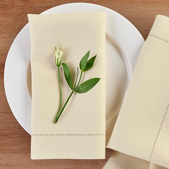 Solino Home Linen Cloth Napkins Set of 4-100% Pure Linen Creamy Ivory Dinner Napkins 20 x 20 Inch - Medium Weight Hemstitch, Handcrafted and Machine Washable