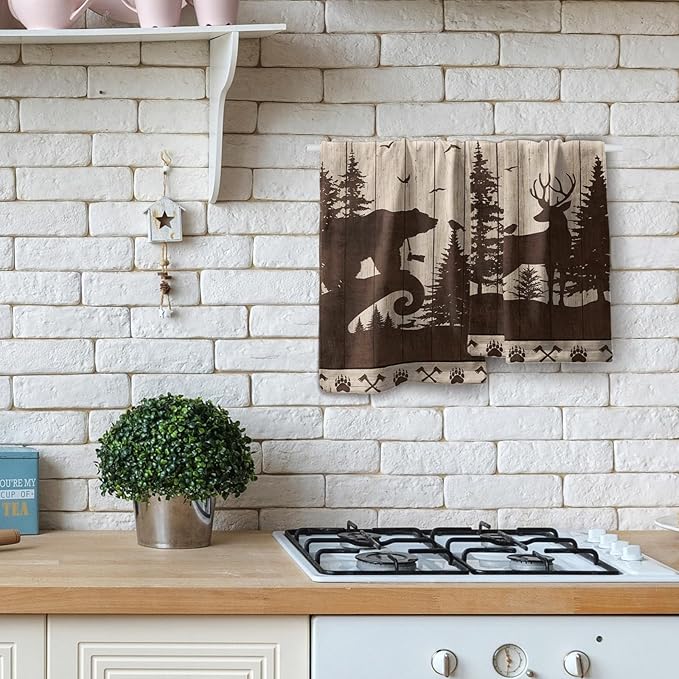 Imiss Cabin Bear Hand Towels Wildlife Forest Moose Deer Bathroom Towels Rustic Farmhouse Decorative Face Guest Washcloth Set of 2 for Home, Kitchen, Gym, Spa