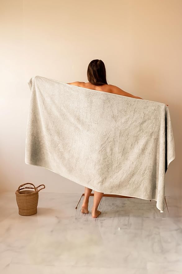 SALBAKOS 100% Turkish Cotton Jumbo Bath Sheet Towel Oversized 40x80 inch | Premium Hotel & Spa Quality, Soft, Absorbent, XL Bath Towels | Made in Turkey (Pack of 1, Ivory, Jumbo Bath Sheet)
