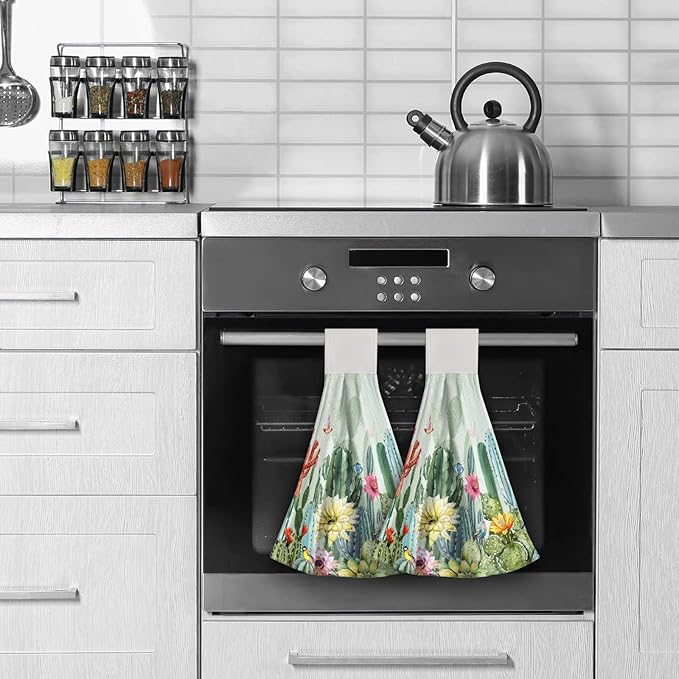 Green Cactus Hand Towels Tropical Succulent Hanging Kitchen Towels with Loop Absorbent Tea Bar Dish Towel for Bathroom Laundry Gym