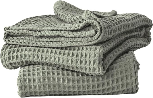 Premium Waffle Bath Towel Pack of 2, Sage Green, Extra Large 35x71 inch - 100% Turkish Cotton, Waffle Weave, Quick-Dry, Lint-Free, Lightweight Bath Sheet Towel (Sage, Set of 2 Bath Towels)