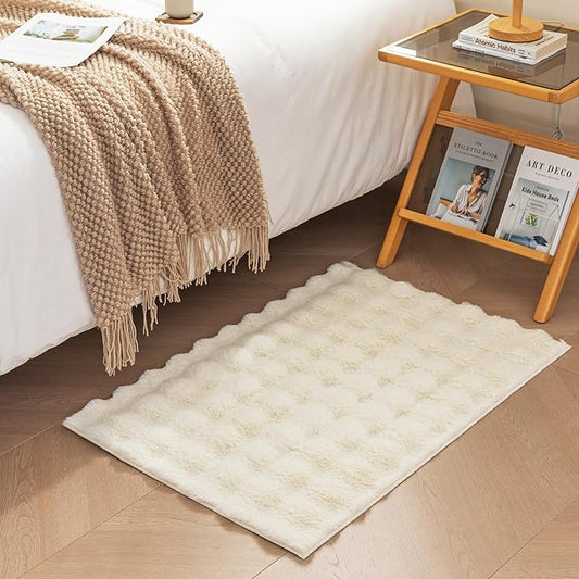 Amazon Basics Indoor Area Rug, 3D Bubble Washable Home Decor Carpet for Living Room, Bedroom, 2' W × 3' L, Beige