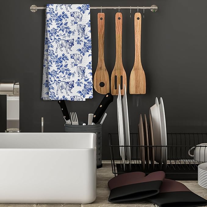 Chinoiserie Pug Kitchen Towels, Blue and White Floral Botanical Grandmillennial Dog Decor Dish Tea Towels, Pug Gifts Hand Towels for Kitchen Bathroom, 16x24 Inch