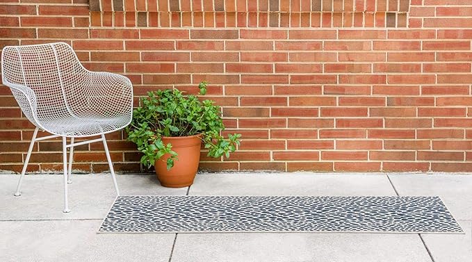 Unique Loom Outdoor Collection Area Rug - Cape Town (2' x 8' Runner, Blue/ Olive)