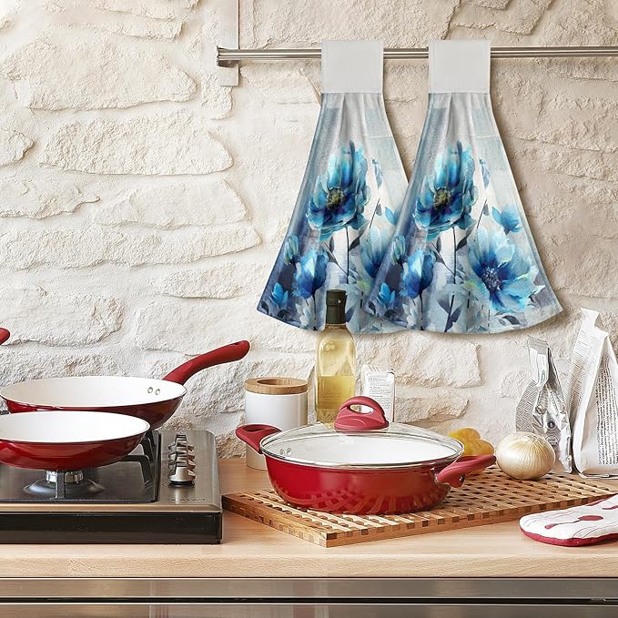 Giwawa Blue Floral Hanging Kitchen Towels 2 Pieces Watercolor Flower Dish Cloth Soft Absorbent Tie Towels Tea Bar Towels for Hotel Toilet Home