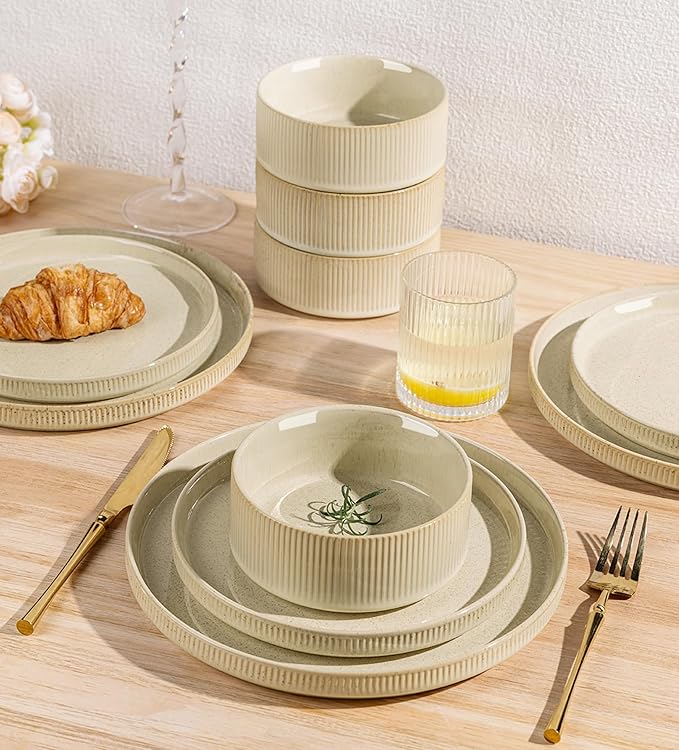 TheTerra Ceramic Dinnerware Sets for 6, 18 Pieces Porcelain Lightweight Speckled Plates and Bowls Sets, Scratch Resistant Dish Set, Oven & Microwave & Dishwasher Safe, Cappuccino
