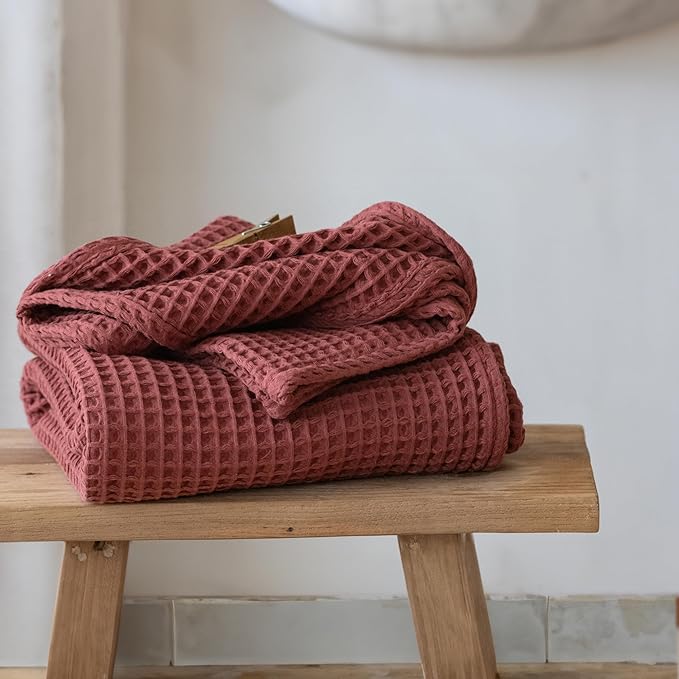 4-Piece Waffle Towels Set for Bathroom - Soft 100% Turkish Cotton Quick-Dry Lint-Free Waffle Weave Thin Bath and Hand Towels (Dark Red, 2 Bath & 2 Hand Towel Set)