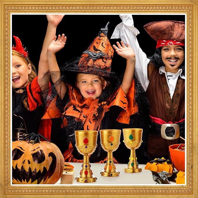 12 Pcs Medieval Molded Crown Goblets 8 oz Colorful Jeweled Goblet Vintage Plastic King Queen Party Cups Medieval Party Decorations for Halloween Carnival Drinking Supplies