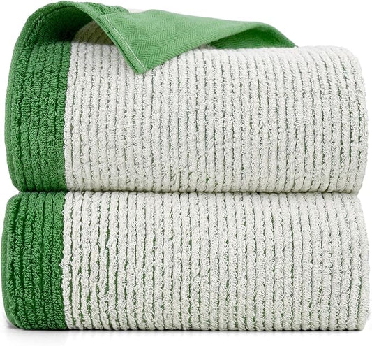Cleanbear Shower Towel Soft Bath Towels for Bathroom, 2 Cotton Fluffy Bath Towels (520 GSM), 54 x 28 Inches, Green