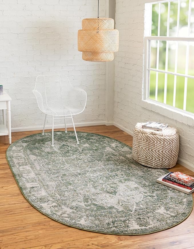 Unique Loom Isabella Collection Area Rug - Adjani (7' 10" x 10' Oval, Green/ Ivory)