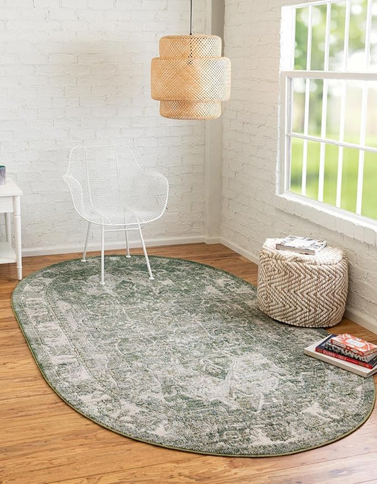 Unique Loom Isabella Collection Area Rug - Adjani (4' 1" x 6' 1" Oval, Green/ Ivory)