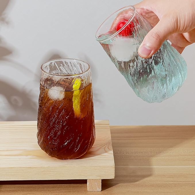 Koythin 2-Piece Ribbed Glass Cups, Vintage Drinking Glassware for Iced Coffee Juice Cocktails Milk Tea Beer, 14 oz/400 ml Cute Cute Bubble Cup with Spiral Tree Texture (Irregular Twill)