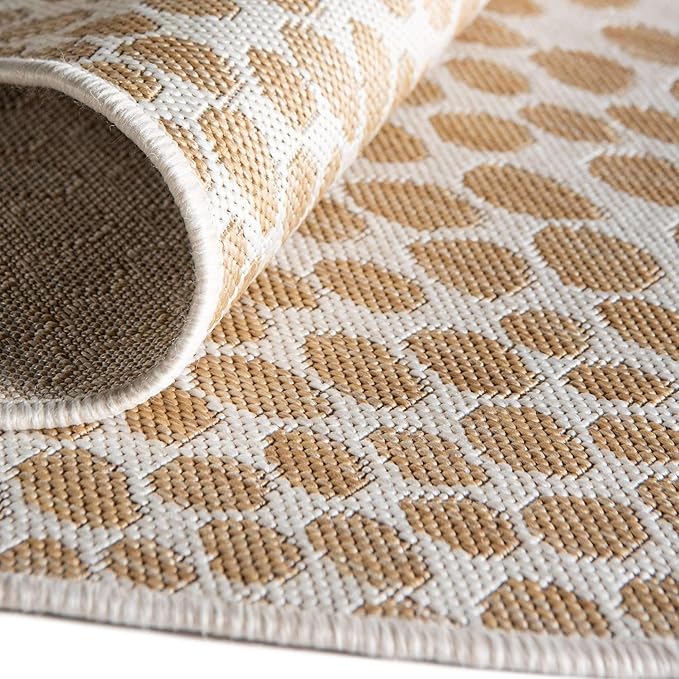 Unique Loom Outdoor Collection Area Rug - Cape Town (6' 7' Round, Dark Beige/ Ivory)