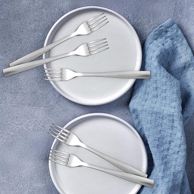 Roshtia 100 Pieces Metal Forks Bulk 6.7 Inch Stainless Steel Silverware Dinner Fork Set Restaurant Flatware for Kitchen Restaurant Mirror Finish and Dishwasher Safe