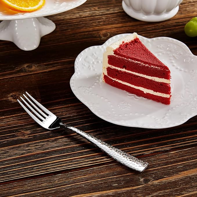 KEAWELL Premium 8-Piece 7.6 inch Louis Hammered Fork Set, 18/10 Stainless Steel, Squared Edge with Smooth Rounded Edges for Enhanced Comfort, Dishwasher Safe (8, 7.6" Salad Fork)