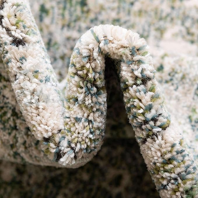 Unique Loom Isabella Collection Area Rug - Adjani (2' 7" x 10' Runner, Green/ Ivory)