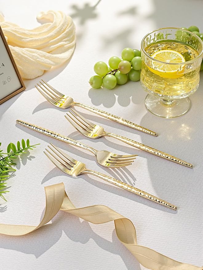U-QE 60 PCS Gold Plastic Forks - 7.7 Inch Hammered Heavy Duty Plastic Forks - Elegant Gold Plastic Silverware - Perfect for Parties & Weddings and Other Daily Events