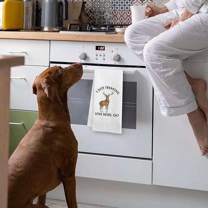 Funny Deer Kitchen Towels, Woodsy Deer Camper Cabin Bathroom Decor Decorations for Home, Rustic I Just Freaking Love Deers Dish Hand Tea Towels for Farmhouse Bathroom Kitchen, 16x24 Inch