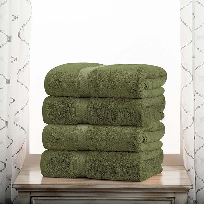 Superior Egyptian Cotton Pile Bath Towel Set of 4, Ultra Soft Luxury Towels, Thick Plush Essentials, Absorbent Heavyweight, Guest Bath, Hotel, Spa, Home Bathroom, Shower Basics, Forest Green