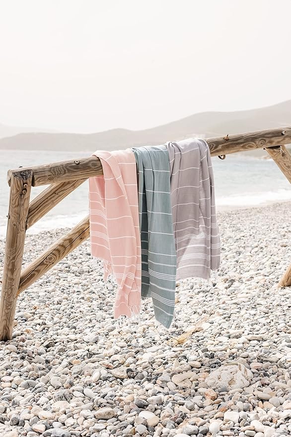 Madamelique Turkish Beach Towel with Beach Bag - 39 x 74 - Prewashed Beach Towels Oversized -%100Cotton - Quick Dry - Sand Free - Hand Loomed Turkish Bath Towels - Unique Absorbent Towel (Blush)