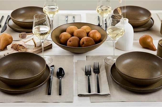 Solino Home Linen Natural Placemats Set of 6-100% Pure Linen Placemats 14 x 19 Inch for Holiday, New Year - Fete