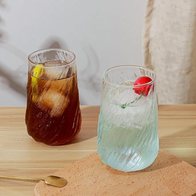 Koythin 2-Piece Ribbed Glass Cups, Vintage Drinking Glassware for Iced Coffee Juice Cocktails Milk Tea Beer, 14 oz/400 ml Cute Cute Bubble Cup with Spiral Tree Texture (Irregular Twill)