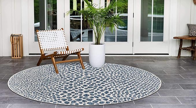 Jill Zarin Outdoor Collection Area Rug - Cape Town (4' 1" Round, Blue/ Olive)