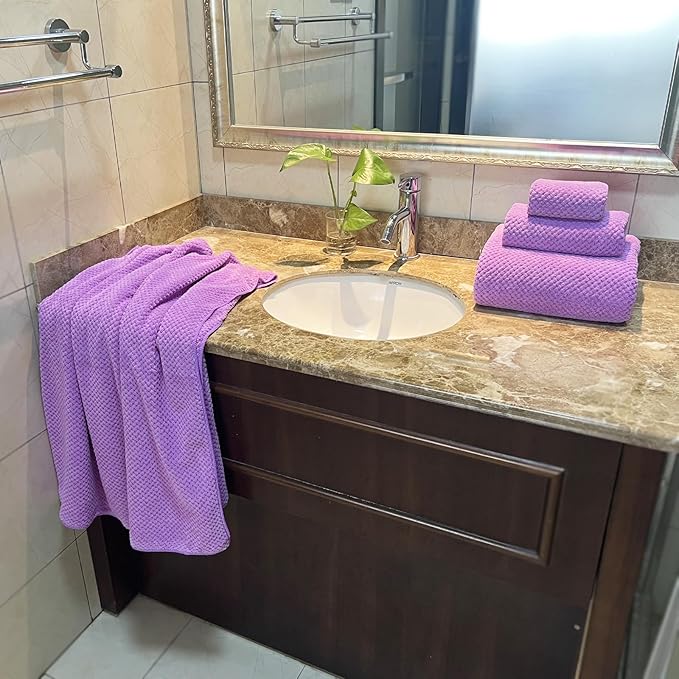 YTYC 29x59 Inch Bath Towels Set of 6 Large, Super Soft Absorbent Lint Free Microfiber Towels for Bathroom 80% Polyester (Lavender,6 Piece)